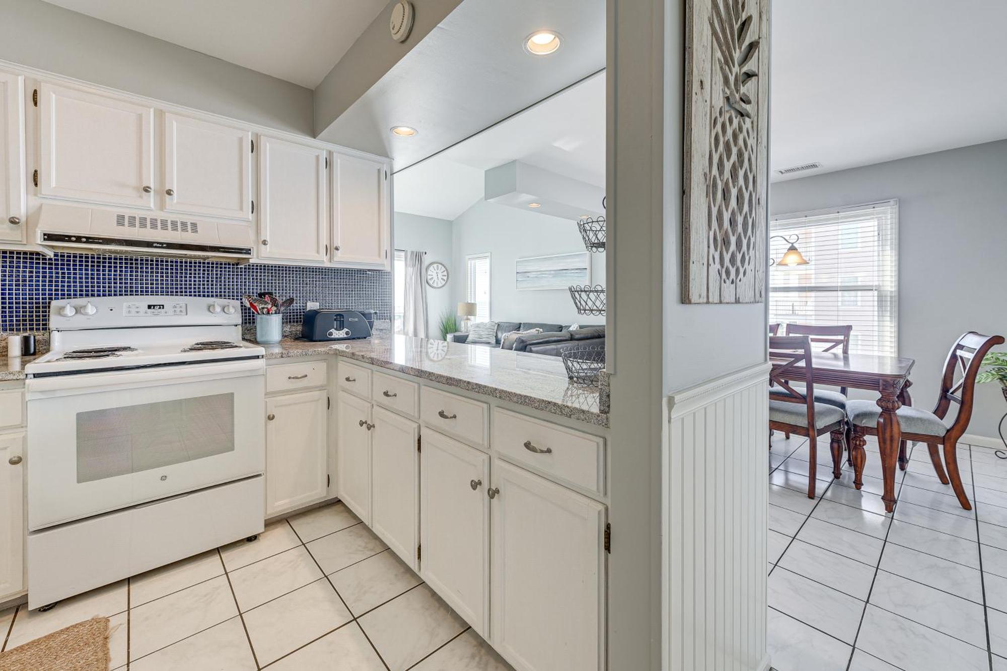 Sunny Seaside Condo With View - Walk To Beach Myrtle Beach Exterior photo